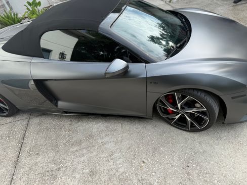 Used 2022 Audi R8 V10 w/ Carbon Exterior Package RWD image 24