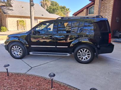 Used 2011 Nissan Pathfinder LE w/ Navigation Pkg