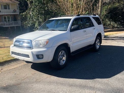 Used 2008 Toyota 4Runner Sport image 2