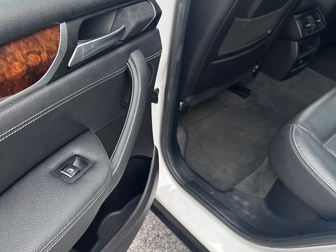 Used 2017 BMW X3 xDrive28i image 16