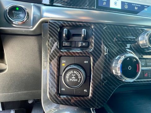 Used 2022 Ford F150 Lariat w/ Equipment Group 502A High image 22