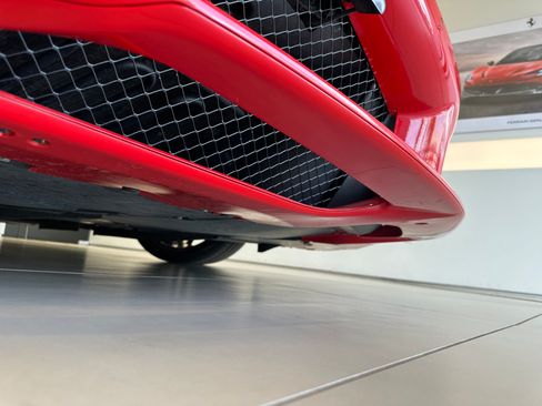 Used 2019 Ferrari 488 Spider image 15