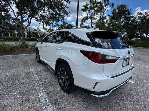 Used 2019 Lexus RX 450hL Premium w/ Premium Package image 6