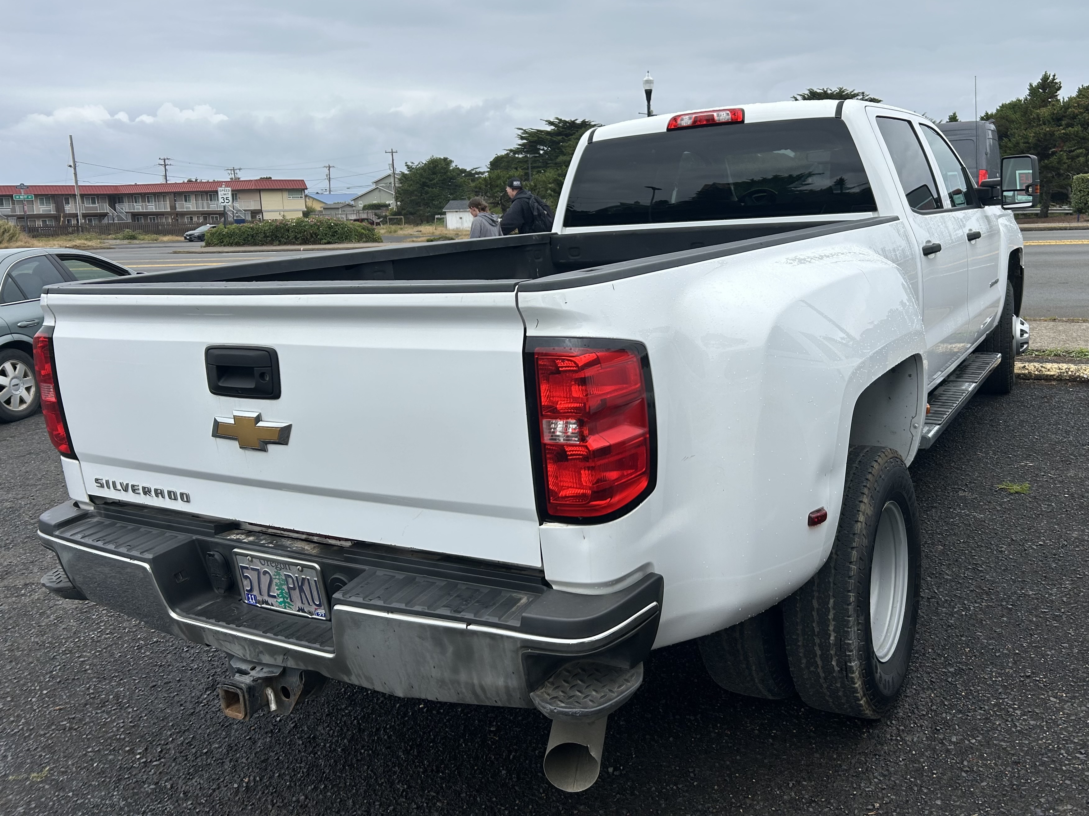 Used 2018 Chevrolet Silverado 3500 W/T w/ WT Convenience Package RWD image 4