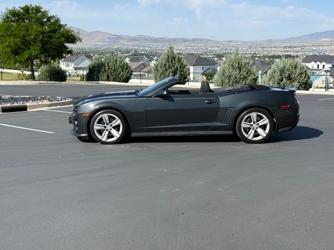 Used 2013 Chevrolet Camaro ZL1 RWD image 8