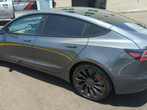 Used 2023 Tesla Model 3 Performance image 6