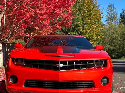 Used 2012 Chevrolet Camaro SS w/ RS Package image 5