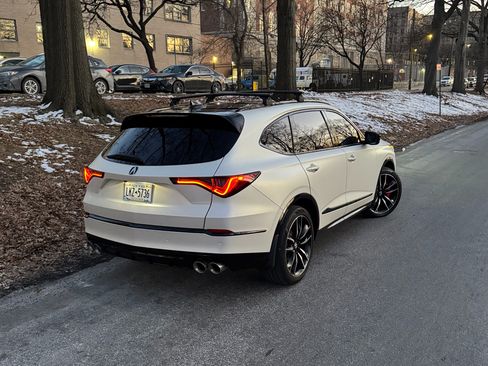 Used 2022 Acura MDX Type S image 2