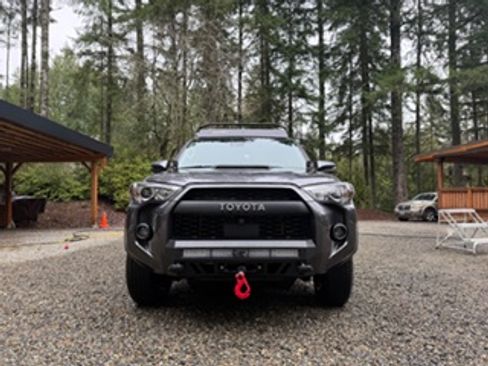 Used 2023 Toyota 4Runner TRD Off-Road Premium w/ Off Road Premium Plus Package image 16