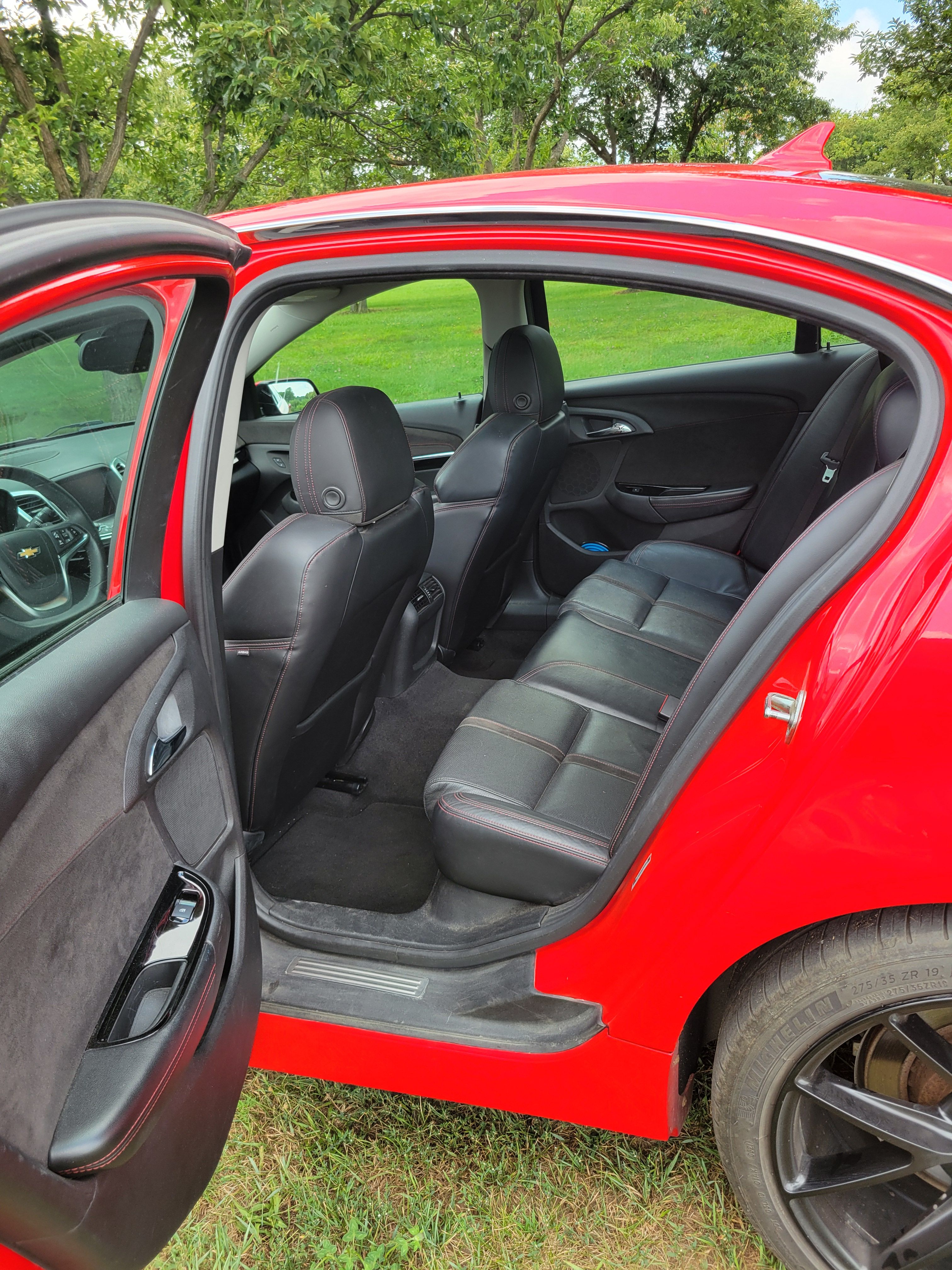 Used 2014 Chevrolet SS RWD image 12