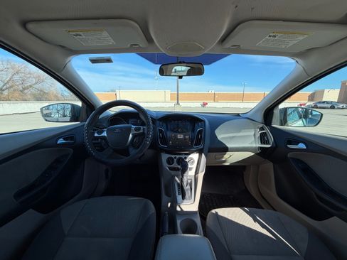Used 2012 Ford Focus SE image 15