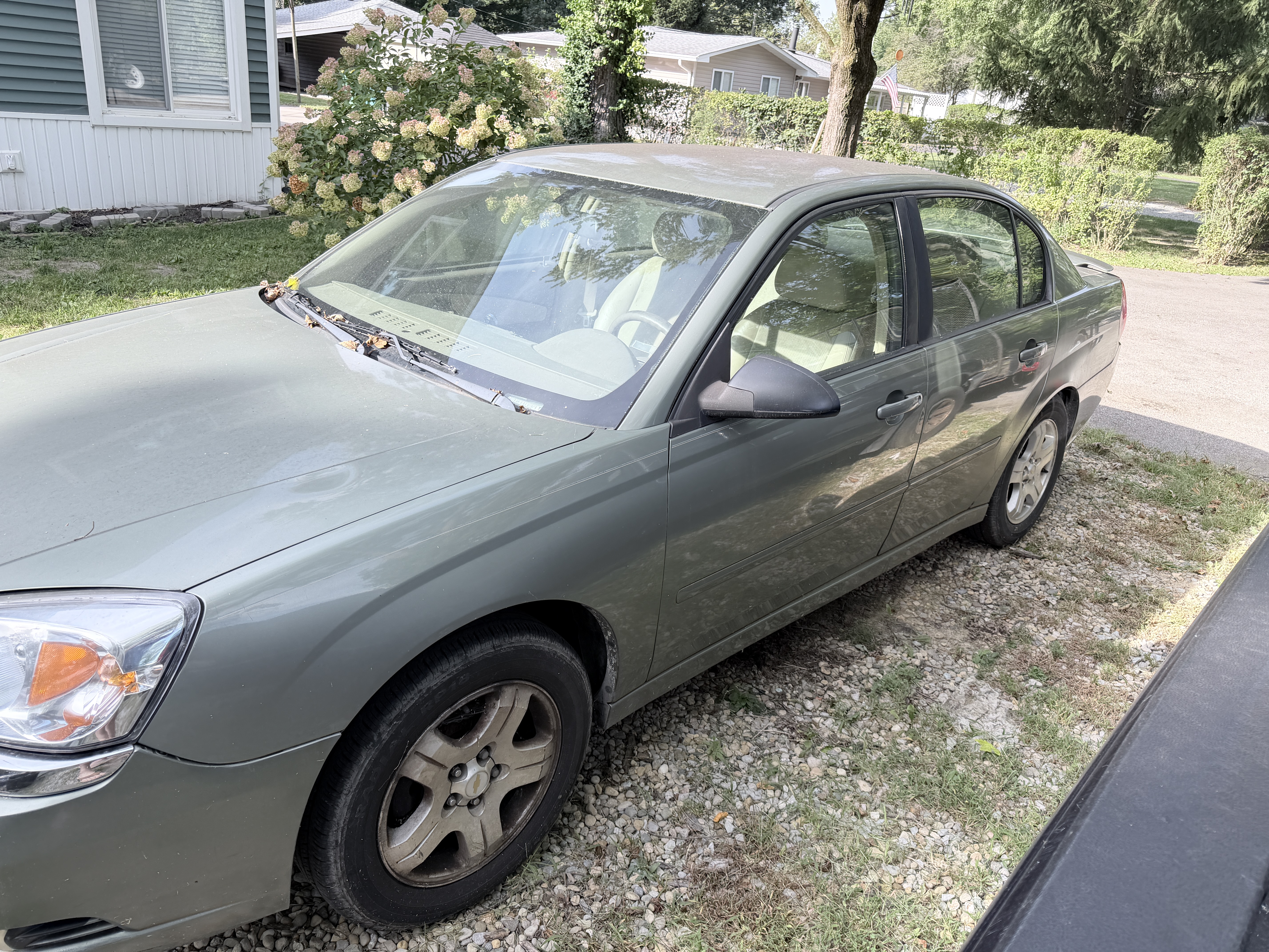 Used 2005 Chevrolet Malibu LT FWD image 5