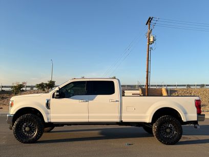 Used 2017 Ford F350 Lariat w/ Lariat Ultimate Package