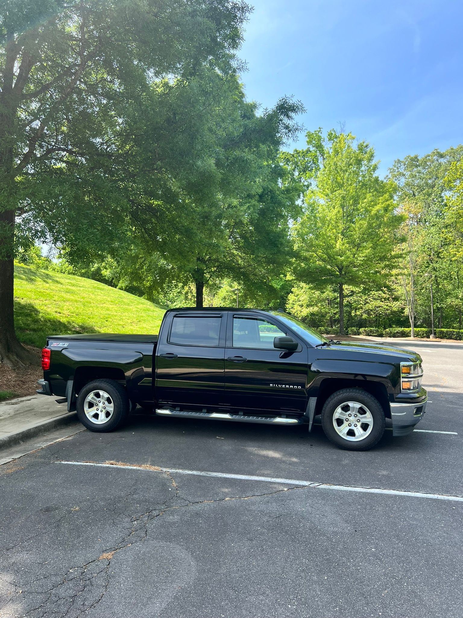 Used 2014 Chevrolet Silverado 1500 LT w/ All Star Edition AWD/4WD image 11