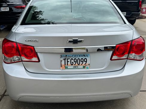 Used 2016 Chevrolet Cruze LS FWD image 5