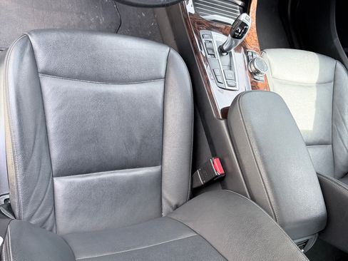 Used 2016 BMW X3 xDrive28i AWD/4WD image 11
