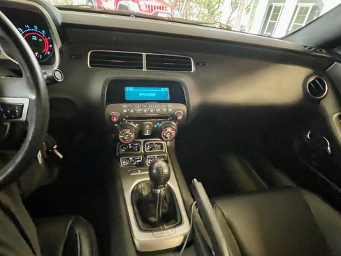 Used 2010 Chevrolet Camaro SS w/ RS Package RWD image 5