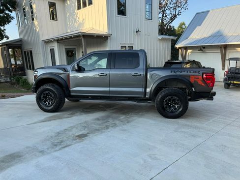 Used 2025 Ford F150 Raptor w/ Equipment Group 803A Raptor R AWD/4WD image 2