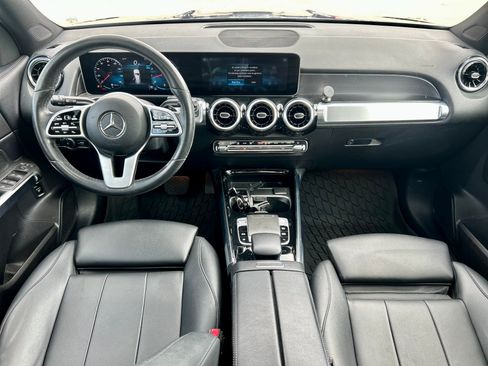 Used 2020 Mercedes-Benz GLB 250 image 14