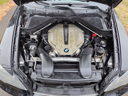 Used 2011 BMW X5 xDrive50i image 22