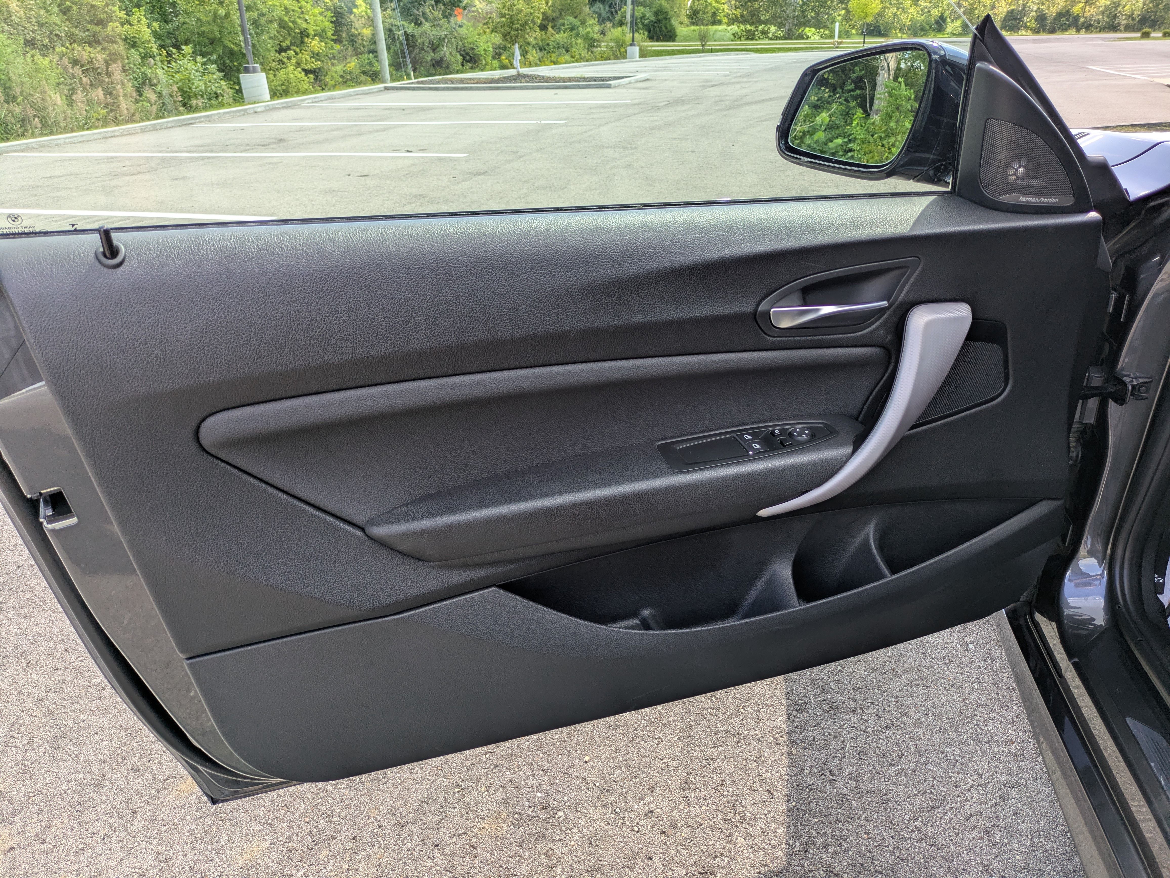 Used 2021 BMW 230i Coupe w/ M Sport Package RWD image 21