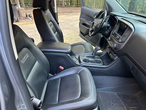 Used 2020 GMC Canyon All Terrain w/ Trailering Package AWD/4WD image 10