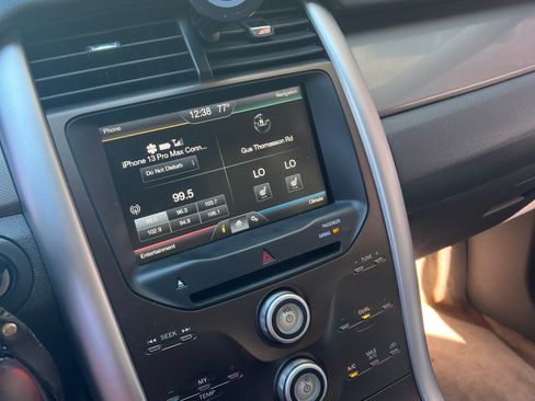 Used 2012 Ford Edge SEL image 11