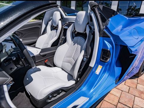 Used 2025 Chevrolet Corvette E-Ray AWD/4WD image 9