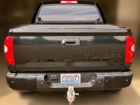 Used 2017 Toyota Tundra 1794 Edition w/ TRD Off Road Package AWD/4WD image 6