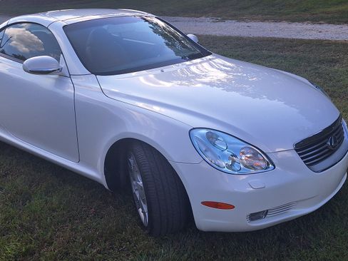 Used 2004 Lexus SC 430 Convertible image 12