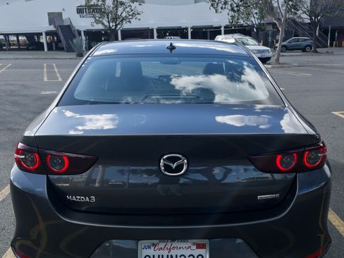 Used 2021 MAZDA MAZDA3 s image 6