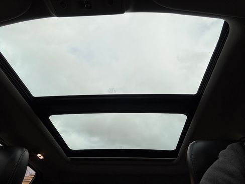 Used 2018 Ford F250 Lariat w/ Lariat Ultimate Package image 27