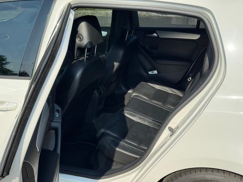 Used 2012 Volkswagen GTI 4-Door image 8