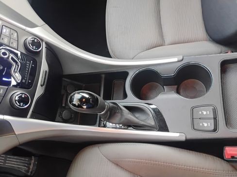 Used 2013 Hyundai Sonata Hybrid image 21