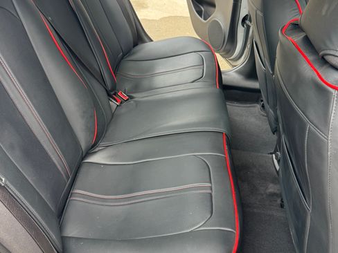 Used 2016 Chevrolet Cruze LS FWD image 9