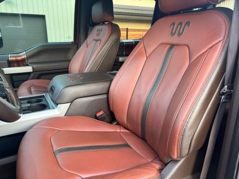 Used 2022 Ford F350 King Ranch AWD/4WD image 12