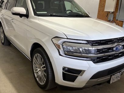 Used 2024 Ford Expedition Limited