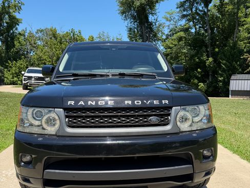 Used 2011 Land Rover Range Rover Sport HSE LUX AWD/4WD image 4