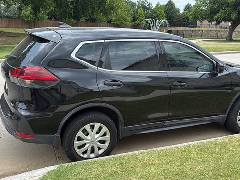 Used 2019 Nissan Rogue S AWD/4WD image 1