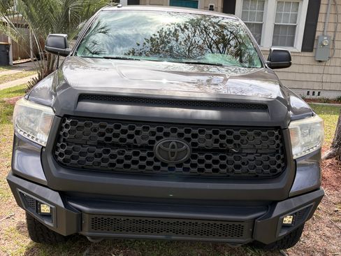 Used 2017 Toyota Tundra SR5 w/ TRD Off Road Package image 2