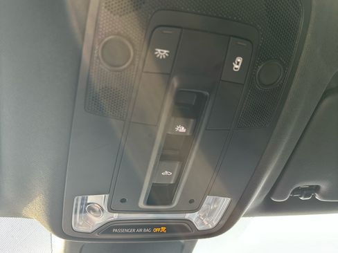 Used 2021 Audi Q3 2.0T Premium w/ Convenience Package image 10