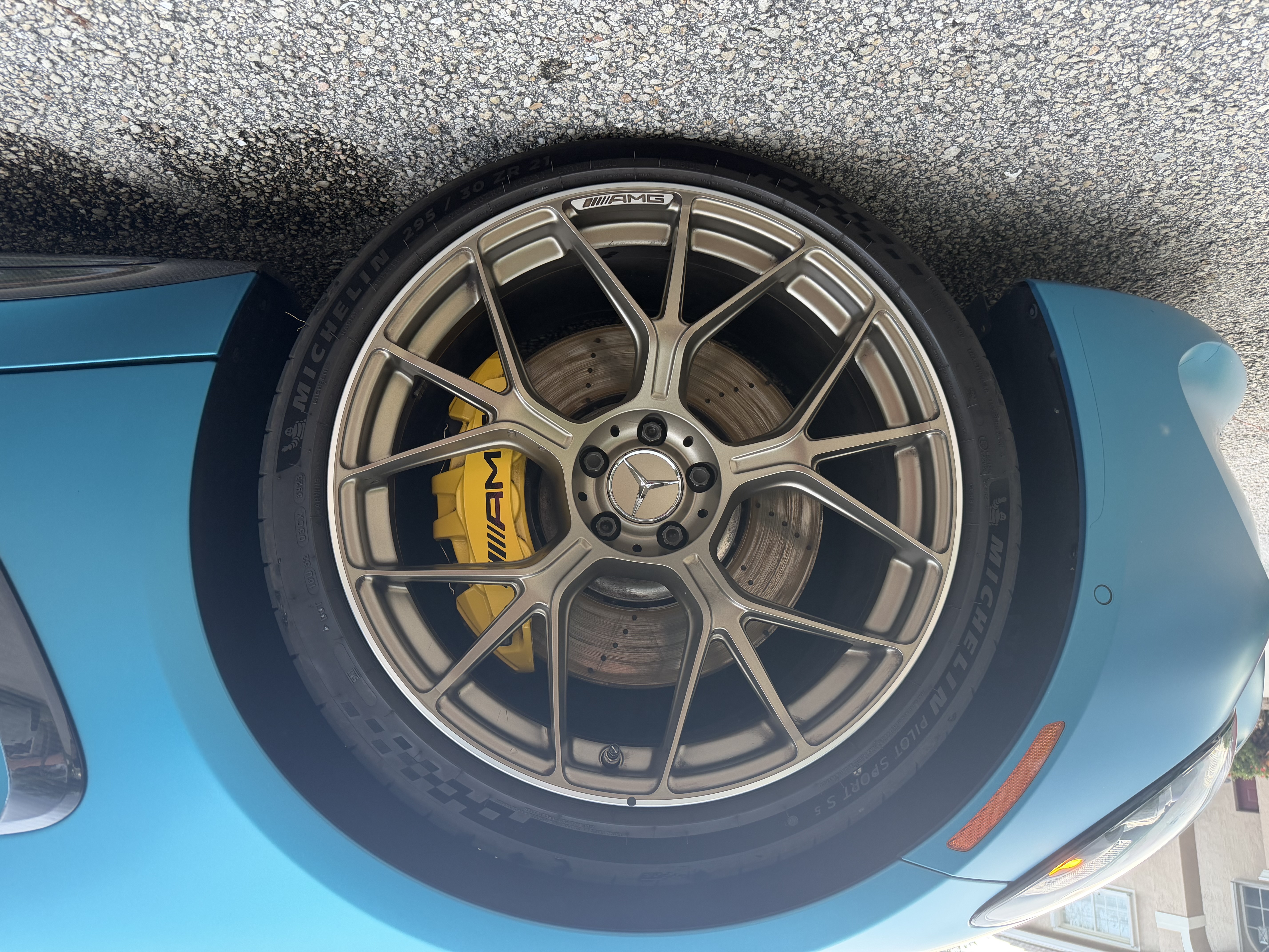 Used 2024 Mercedes-Benz AMG GT 63 image 18