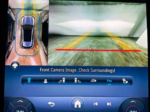 Used 2024 Mercedes-Benz GLC 300 300 Sport Utility 4D image 16