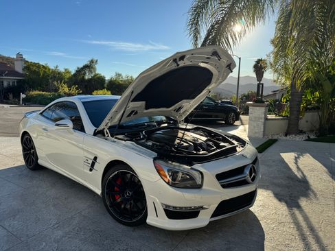 Used 2014 Mercedes-Benz SL 63 AMG image 30