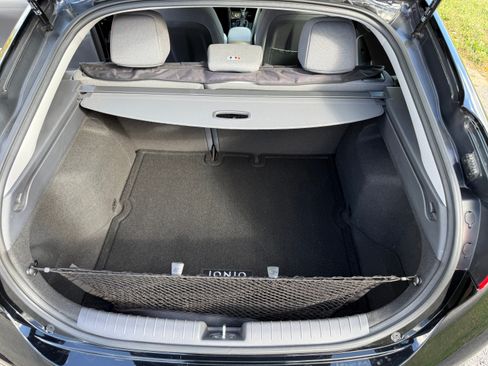 Used 2022 Hyundai Ioniq Blue image 27