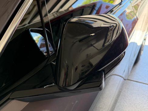 Used 2024 Cadillac Lyriq Luxury w/ Nappa Leather Package AWD/4WD image 18