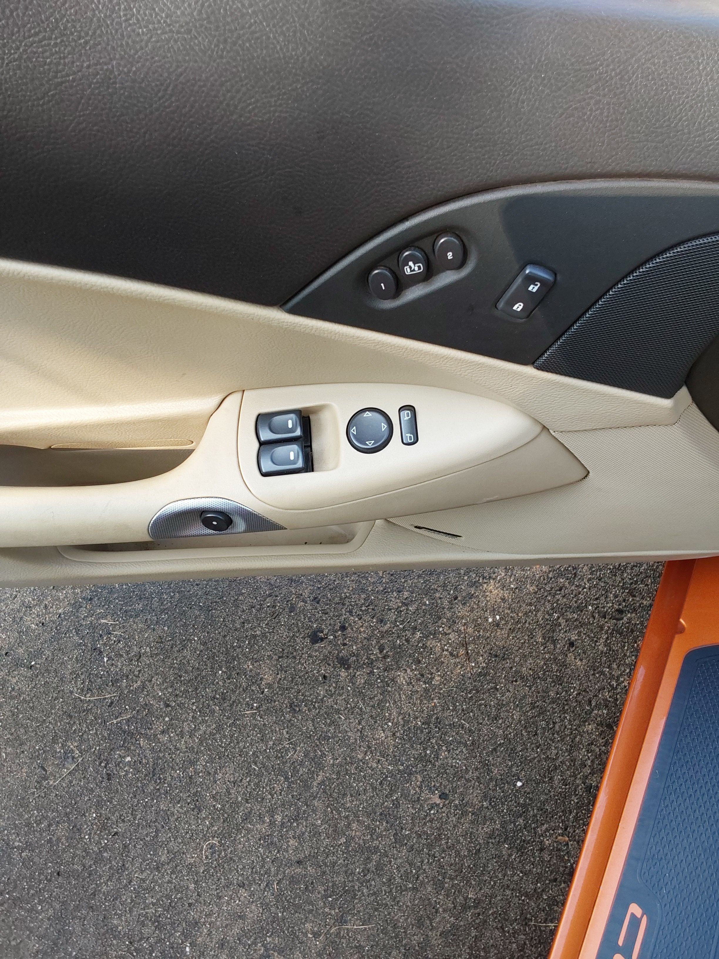 Used 2007 Chevrolet Corvette Convertible w/ Preferred Equipment Group RWD image 26