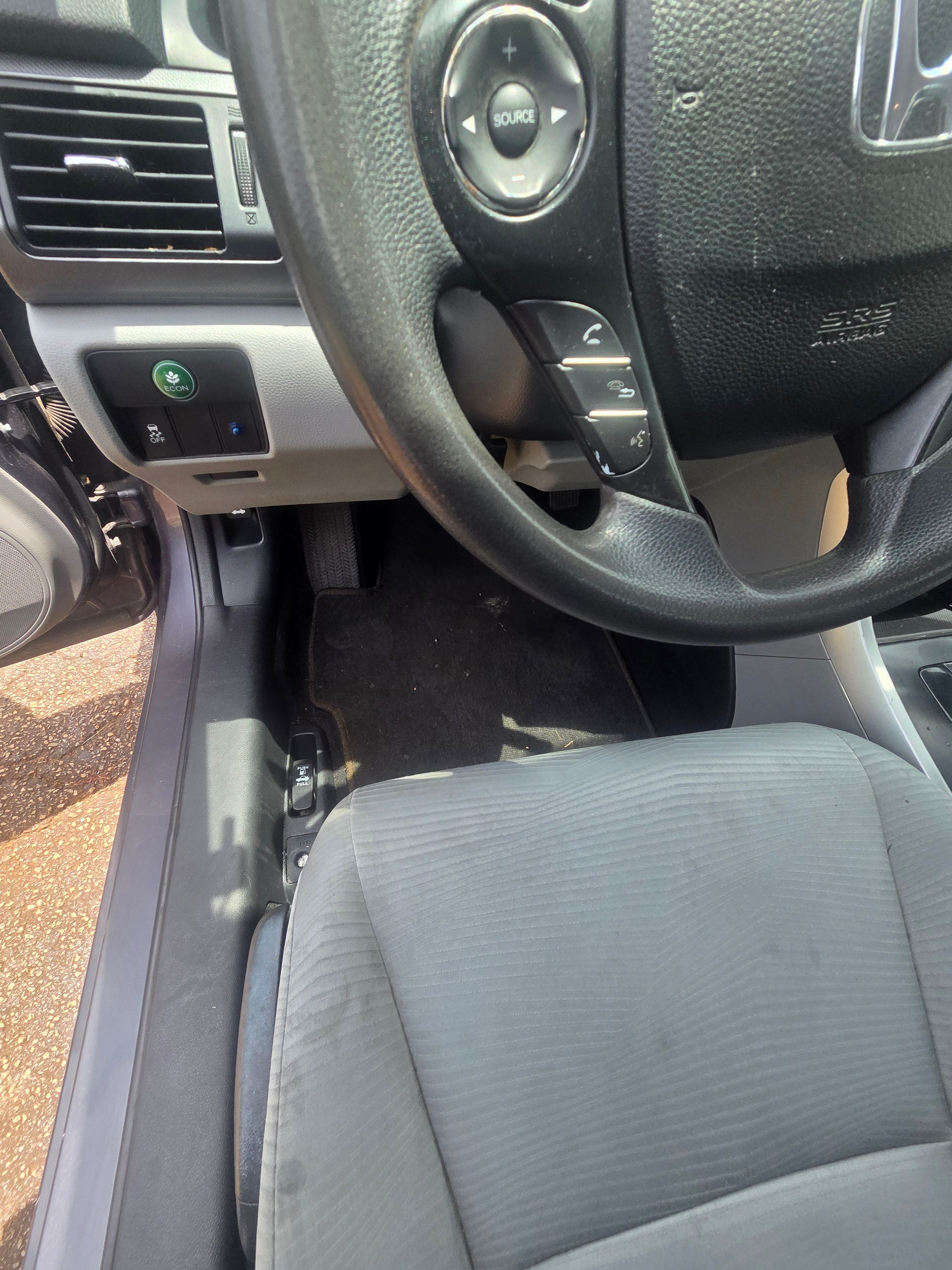 Used 2015 Honda Accord LX image 23