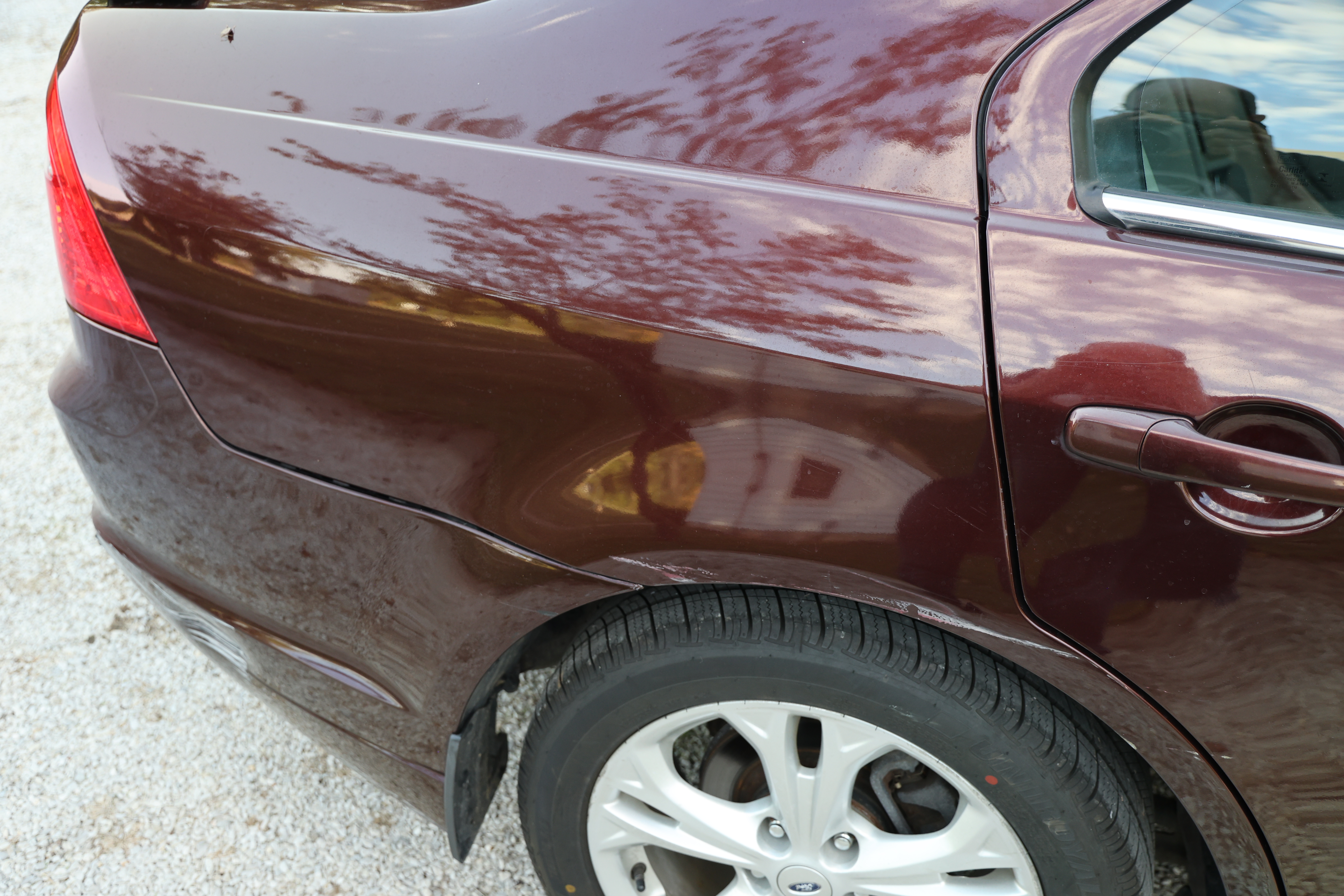 Used 2012 Ford Fusion SE FWD image 14