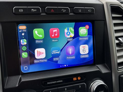 Used 2021 Ford F350 Platinum w/ FX4 Off-Road Package image 17